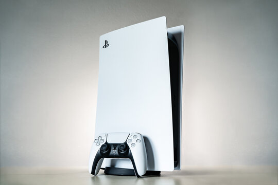 PLAYSTATION 5